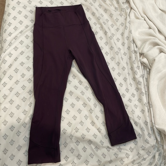 ✨ Lululemon Cropped‎ Leggings 2 - Picture 1 of 4